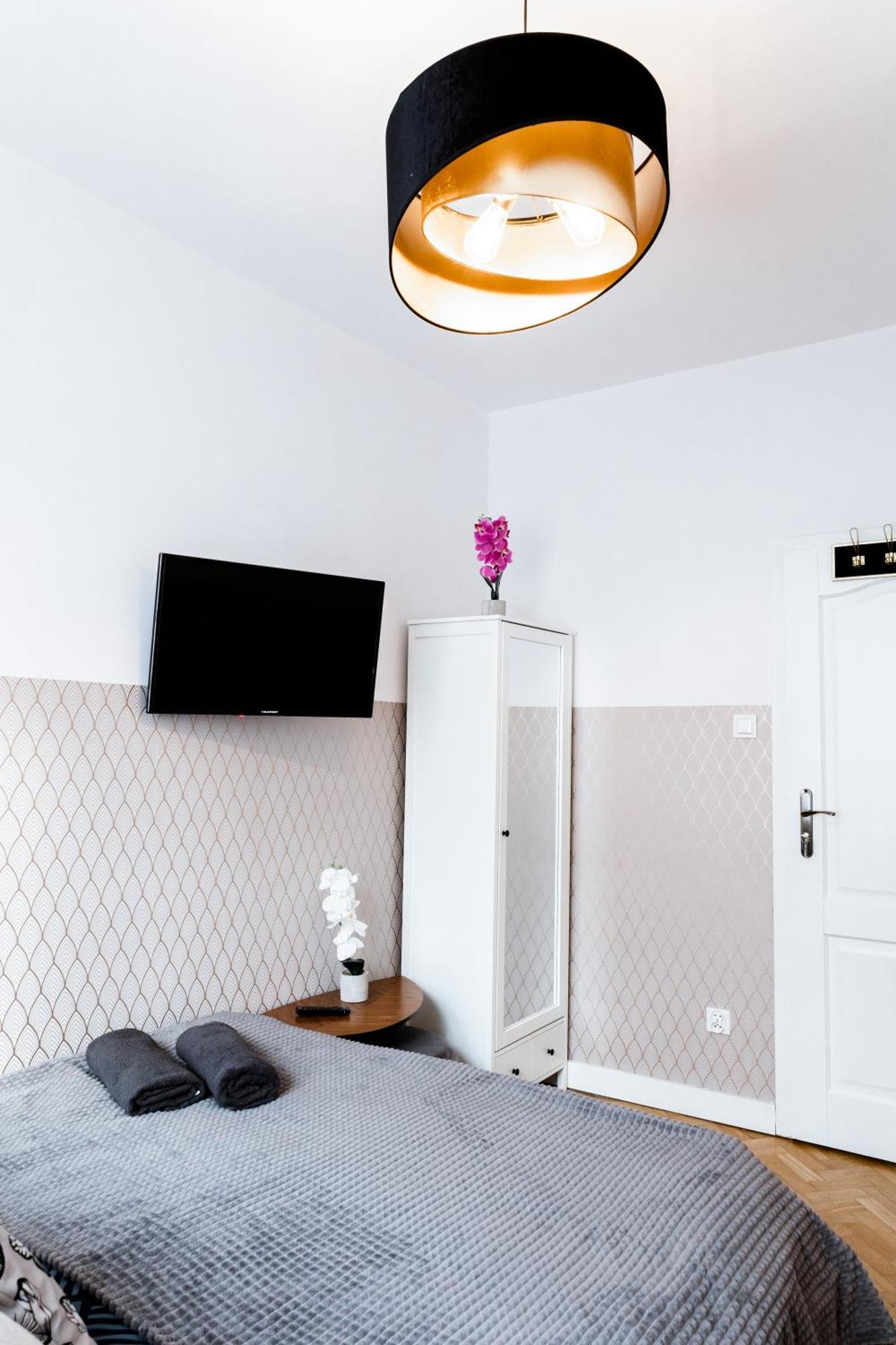 Clicktheflat Krucza Center Hostel Warsaw